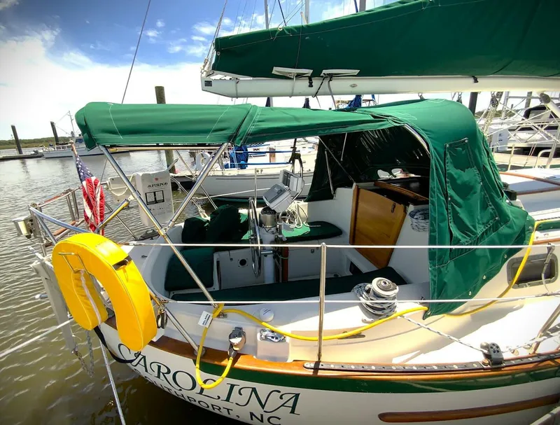 Slide: The Image of Pacific Seacraft 34 1994 - 4956409