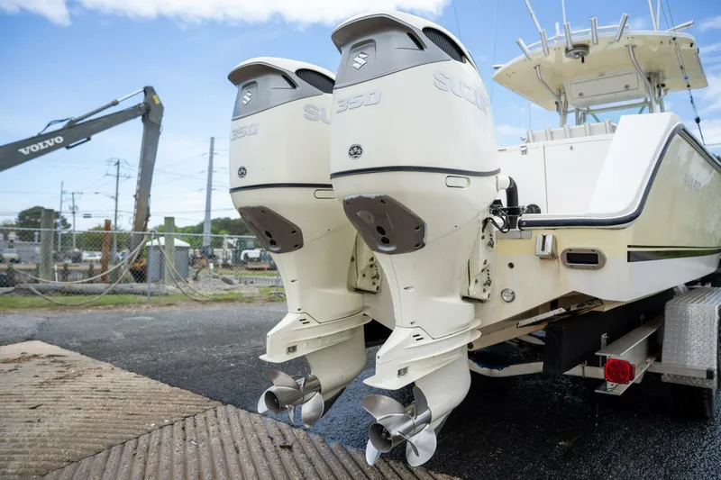 Slide: The Image of Regulator Marine 32 2003 - 5280584