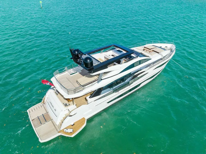 Slide: The Image of Pearl 95 2023 - 4958698