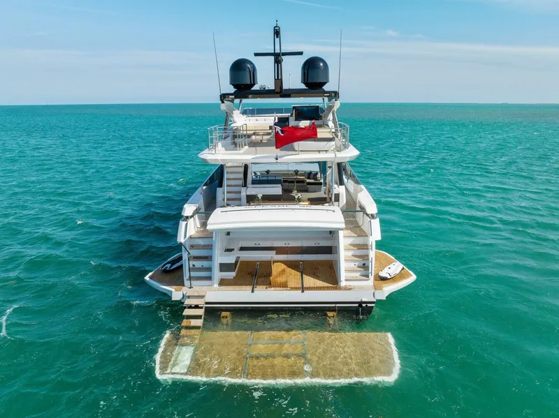 Slide: The Image of Pearl 95 2023 - 4958700