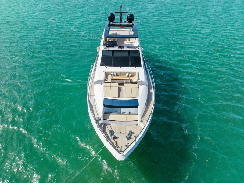 Slide: The Image of Pearl 95 2023 - 4958701