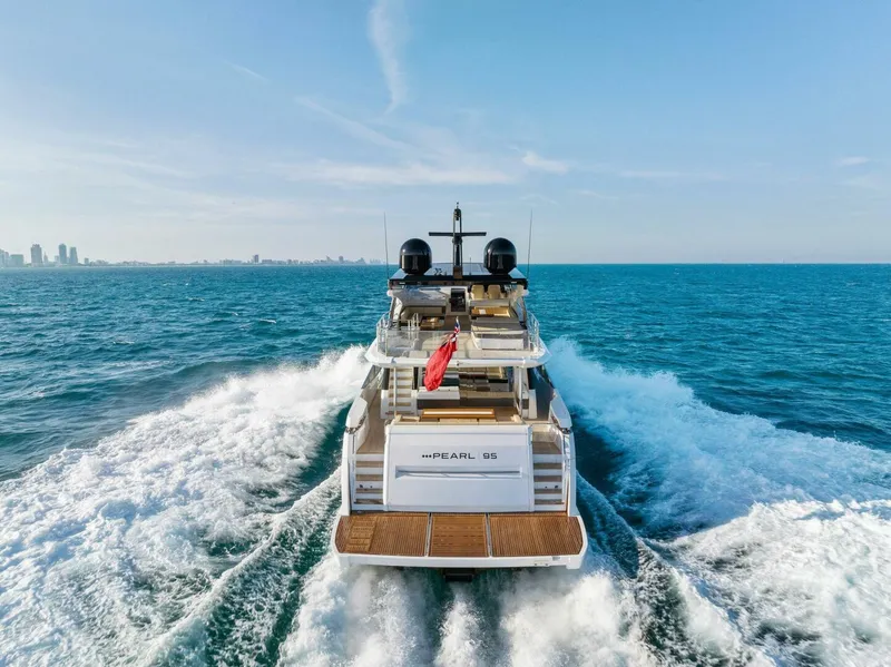 Slide: The Image of Pearl 95 2023 - 4958702