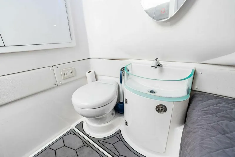 Slide: The Image of Fountain 39 NX 2021 - 5126324