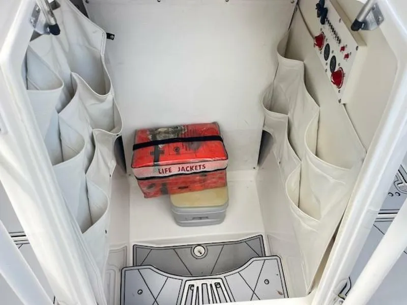 Slide: The Image of Wellcraft 262 F CC 2019 - 4959085