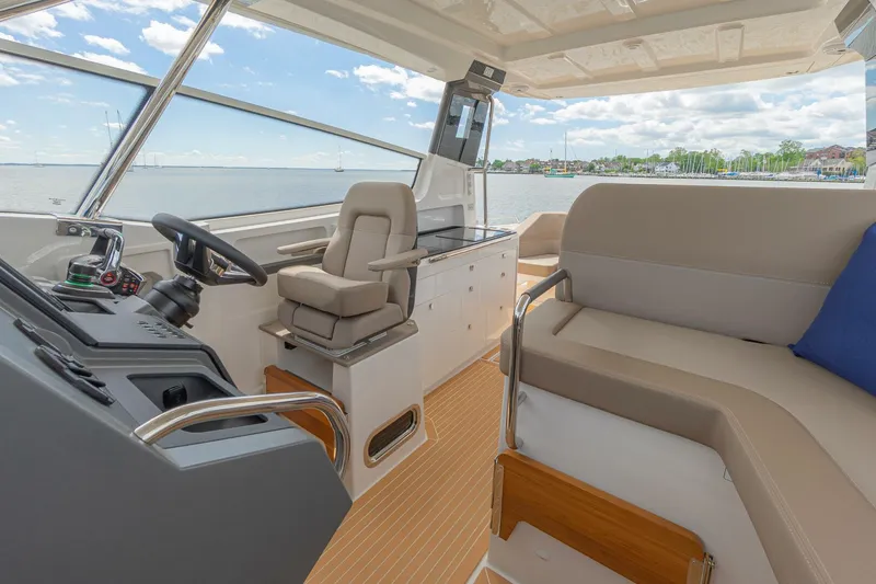 Slide: The Image of Nimbus W11 2025 - 5393217