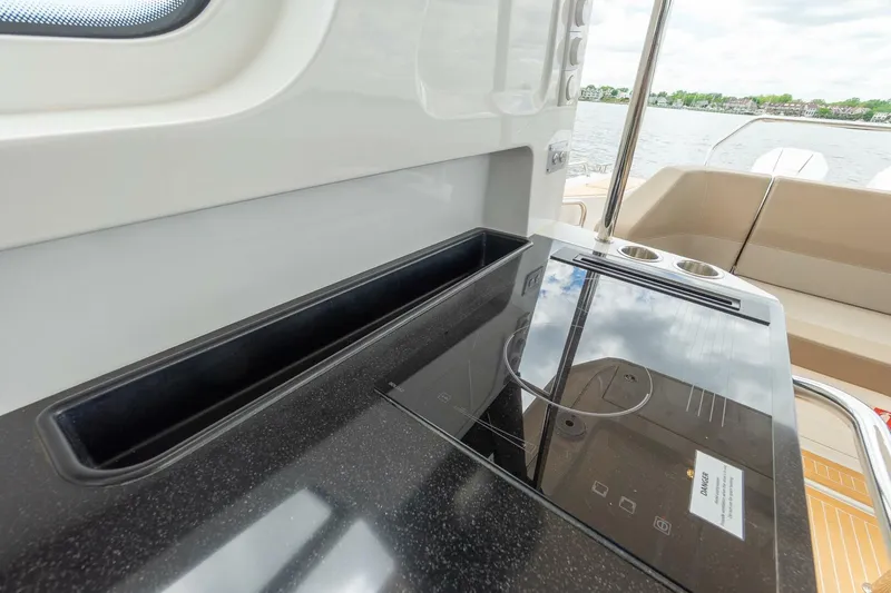 Slide: The Image of Nimbus W11 2025 - 5393182