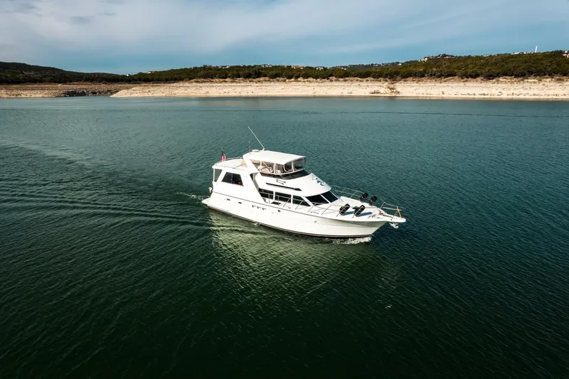 Slide: The Image of 1998 Hatteras 52 Sport Deck Querencia - 4961291