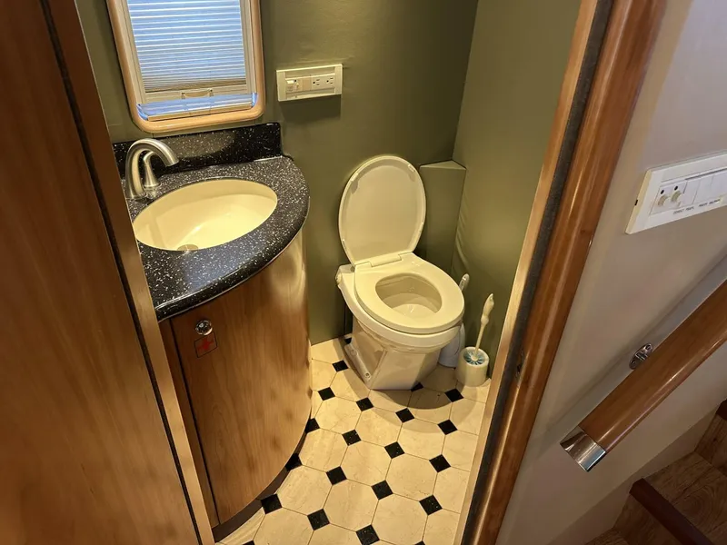 Slide: The Image of Cheoy Lee 72 2004 - 4961916