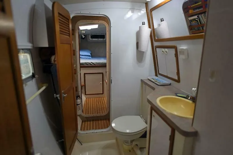 Slide: The Image of Manta 42 1999 - 4962079