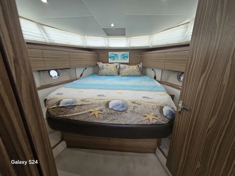 Slide: The Image of 2019 Greenline 40 Primary Island Berth - 4962296