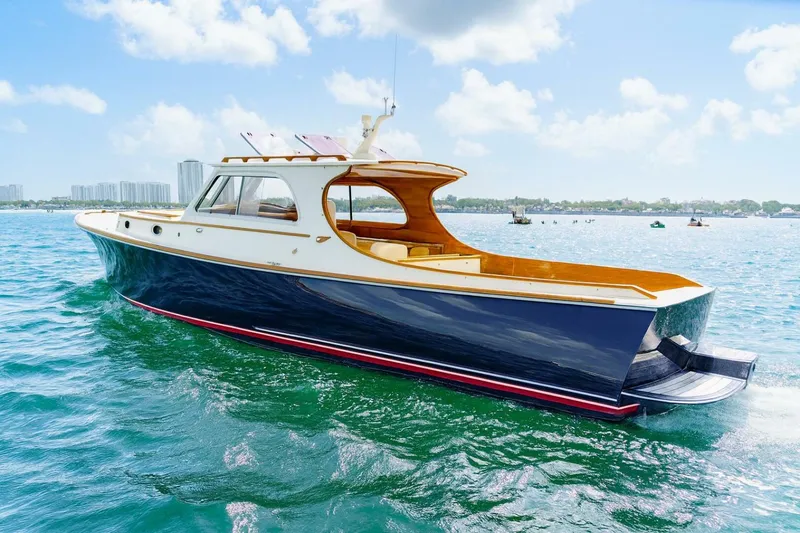 Slide: The Image of Hinckley Yachts Picnic Boat EP 2003 - 5700860