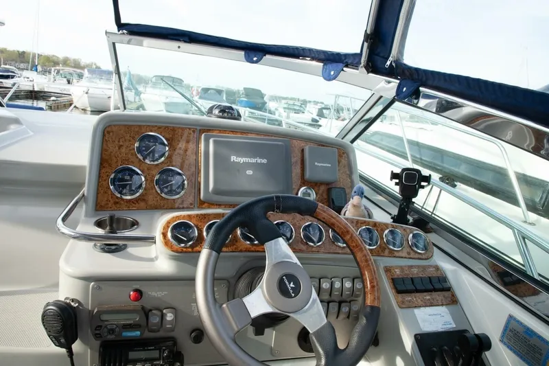 Slide: The Image of Formula 31 Performance Cruiser 2006 - 7513217