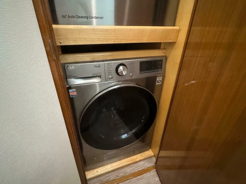 Slide: The Image of Viking 52 Convertible 2007 - 4964600