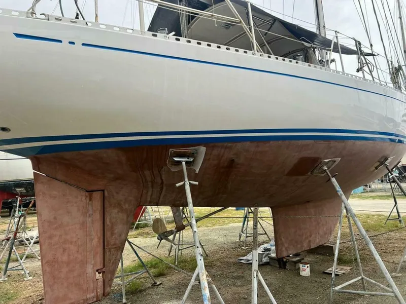 Slide: The Image of New TopSide Awlgrip 2025 Hylas 44 Port of Spain, Trinidad - 5452437