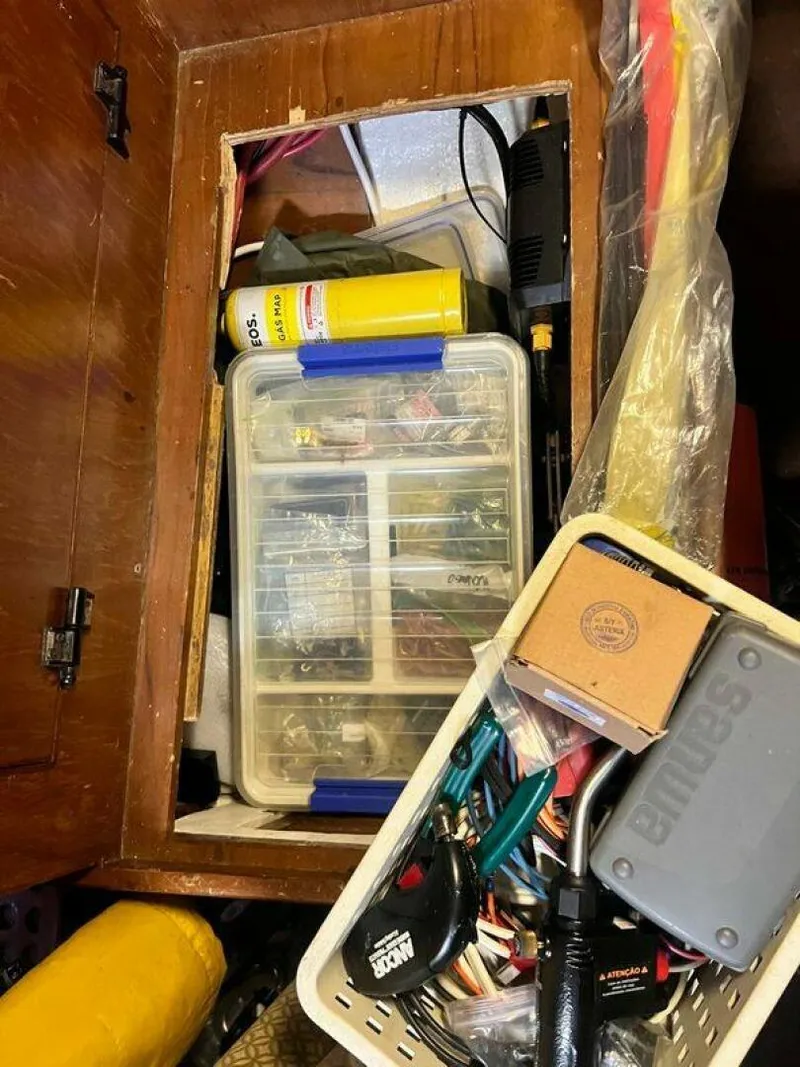 Slide: The Image of Spares Under Floorboard 3 Hylas 44 Port of Spain, Trinidad - 5452448