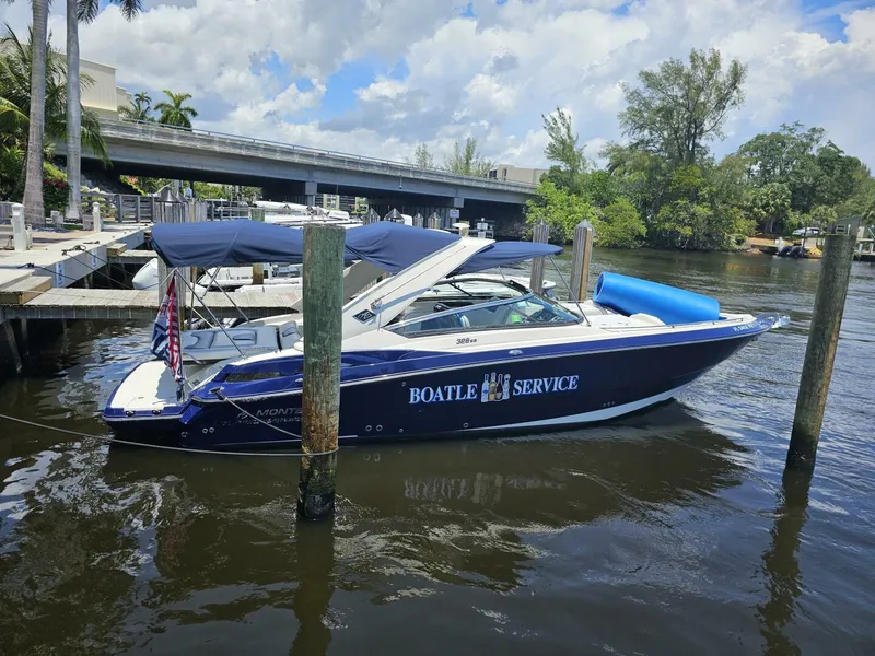 Slide: The Image of Monterey 328 SS 2012 - 4965329