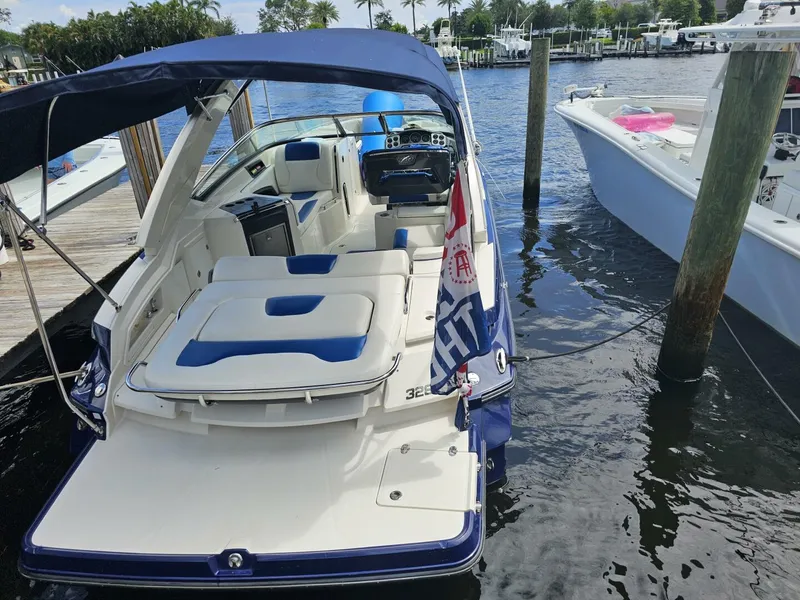 Slide: The Image of Monterey 328 SS 2012 - 4965325