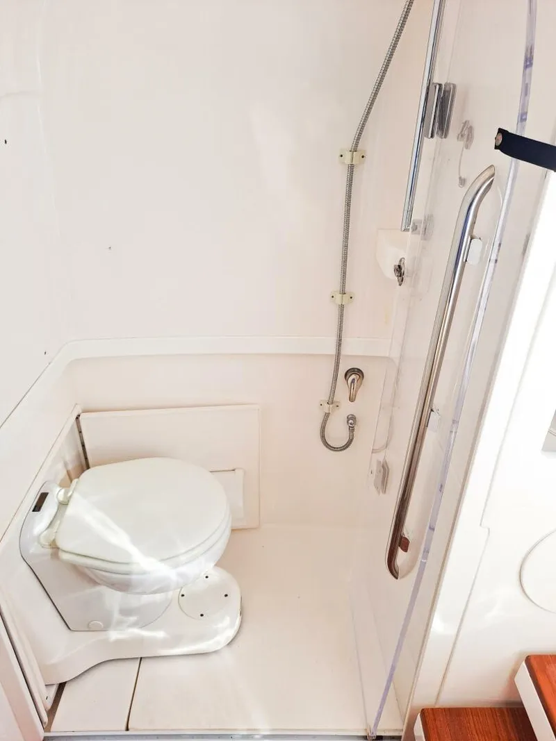 Slide: The Image of Intrepid 375 Walkaround 2018 - 4984785