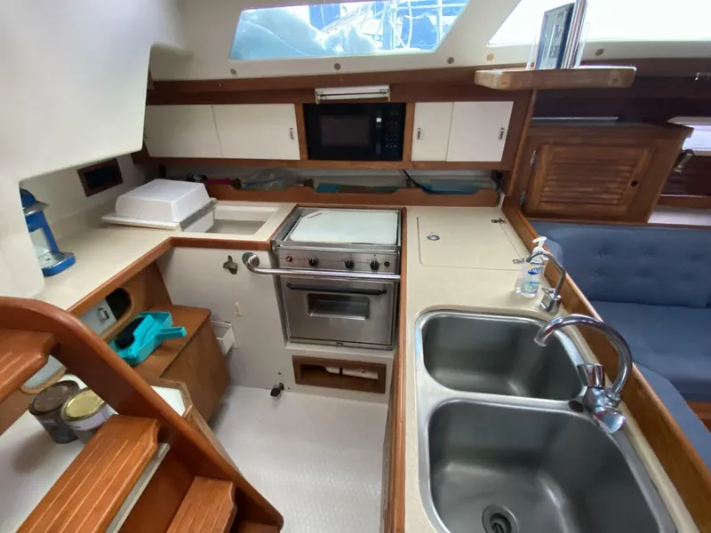 Slide: The Image of Catalina MKII 1998 - 4966277