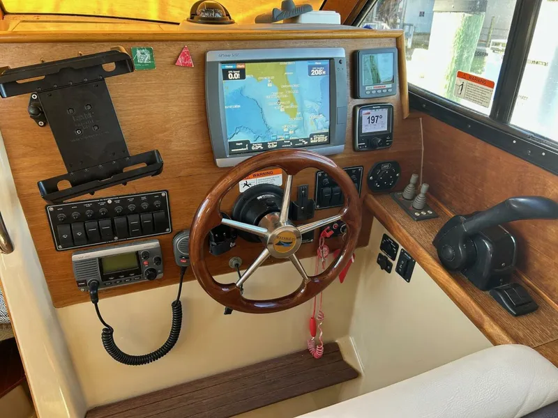 Slide: The Image of Cutwater 26 2012 - 5761544