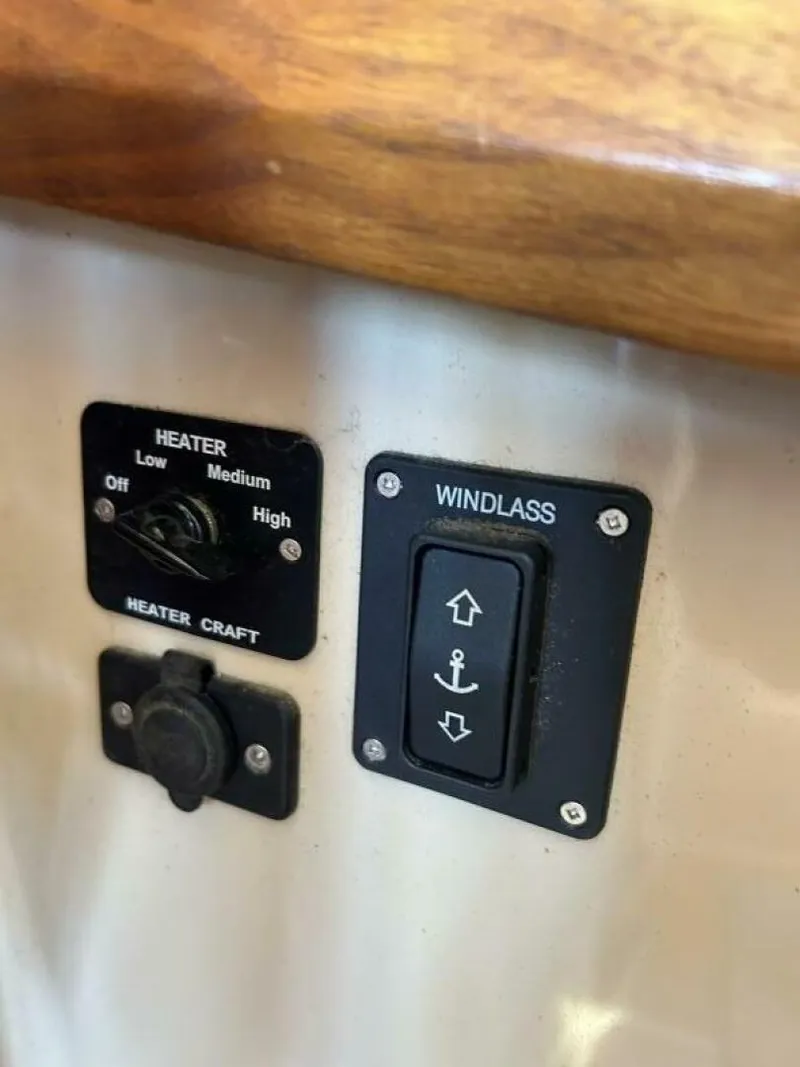 Slide: The Image of Cutwater 26 2012 - 5747153