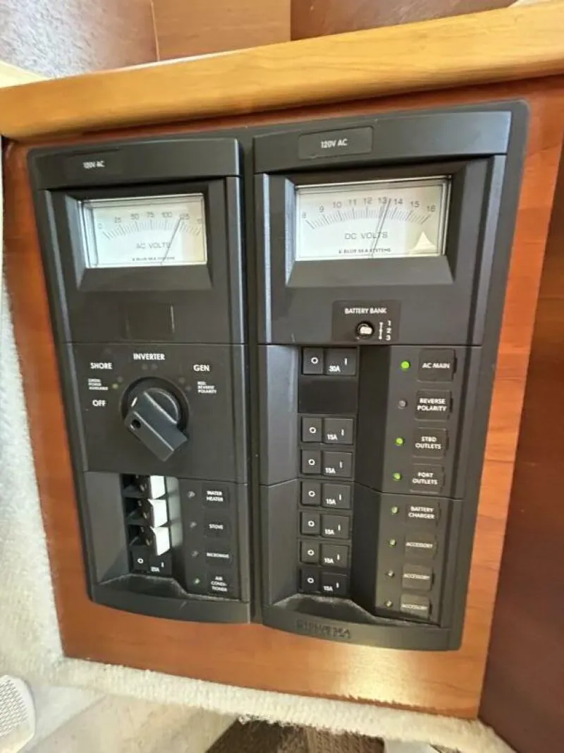 Slide: The Image of Cutwater 26 2012 - 5747156