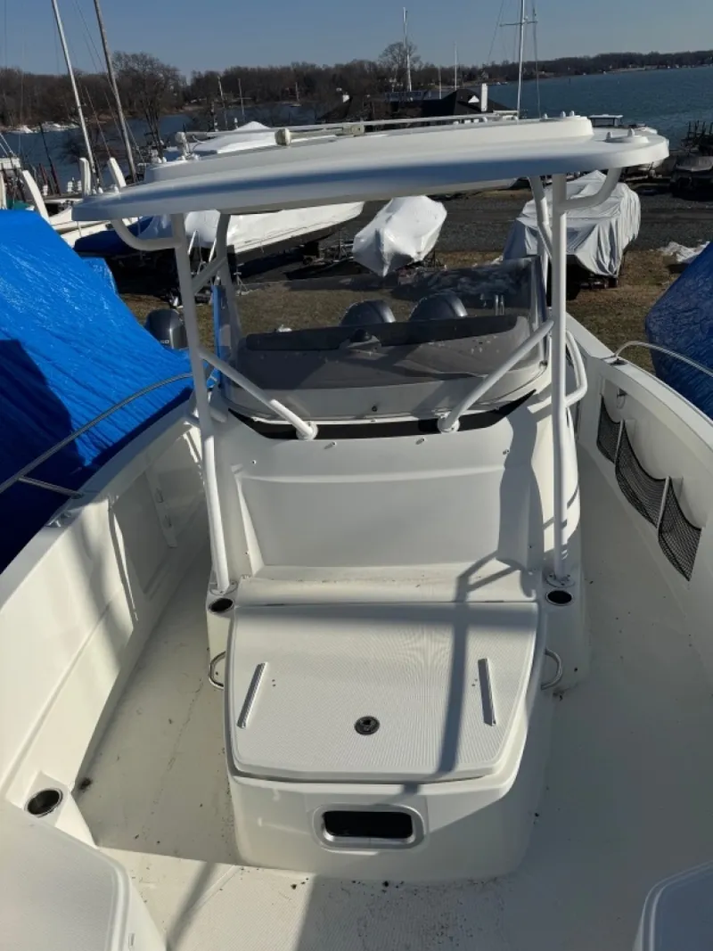 Slide: The Image of Used Power Power Boat for sale 2019 Jeanneau Leader 9.0 CC  - JEANNEAU LEADER 9.0 CC - 4983432