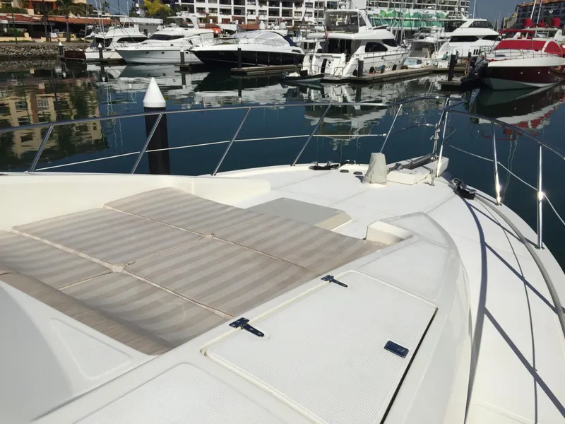Slide: The Image of McKinna 57 Pilothouse 2000 - 13