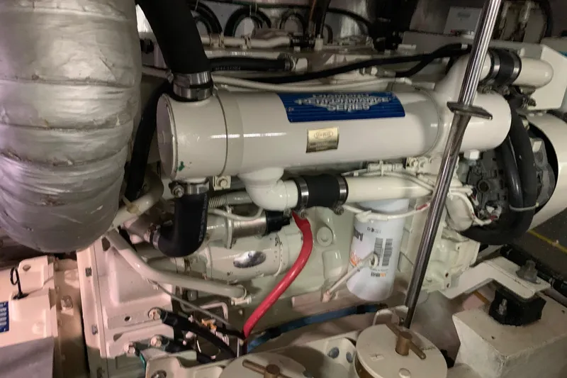 Slide: The Image of McKinna 57 Pilothouse 2000 - 53
