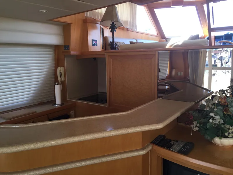 Slide: The Image of McKinna 57 Pilothouse 2000 - 28