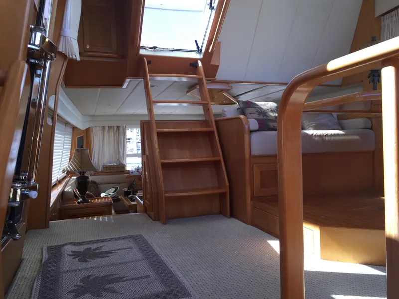 Slide: The Image of McKinna 57 Pilothouse 2000 - 35