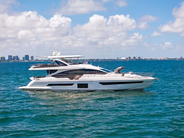 Slide: The Image of Azimut Grande 2014 - 10