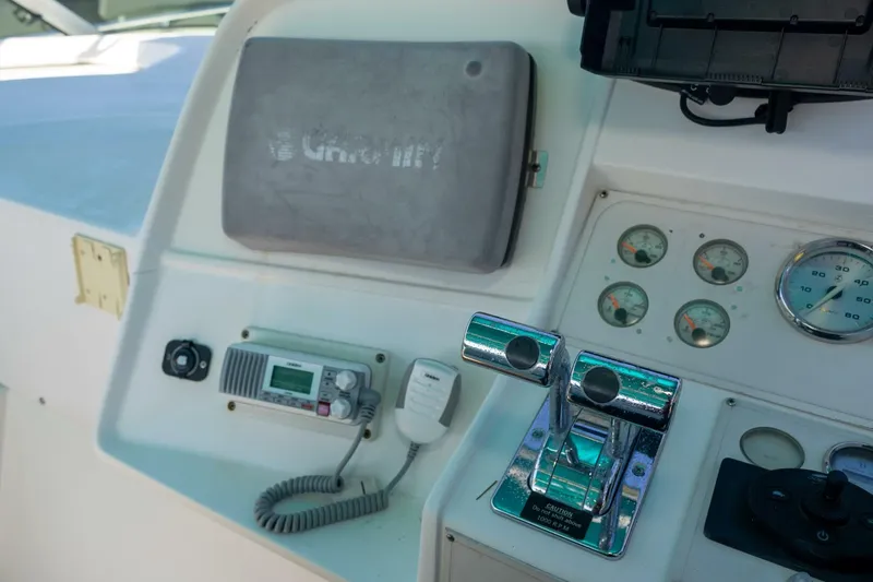 Slide: The Image of Cruisers ESPRIT 3570 1995 - 4969076