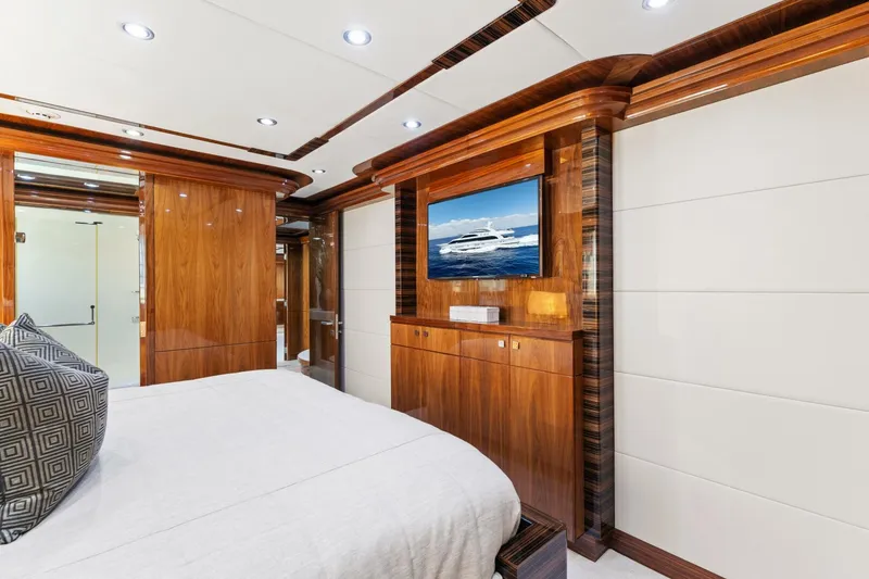 Slide: The Image of 2013 125' Hargrave Raised Pilothouse - Mesmerize - 5232330