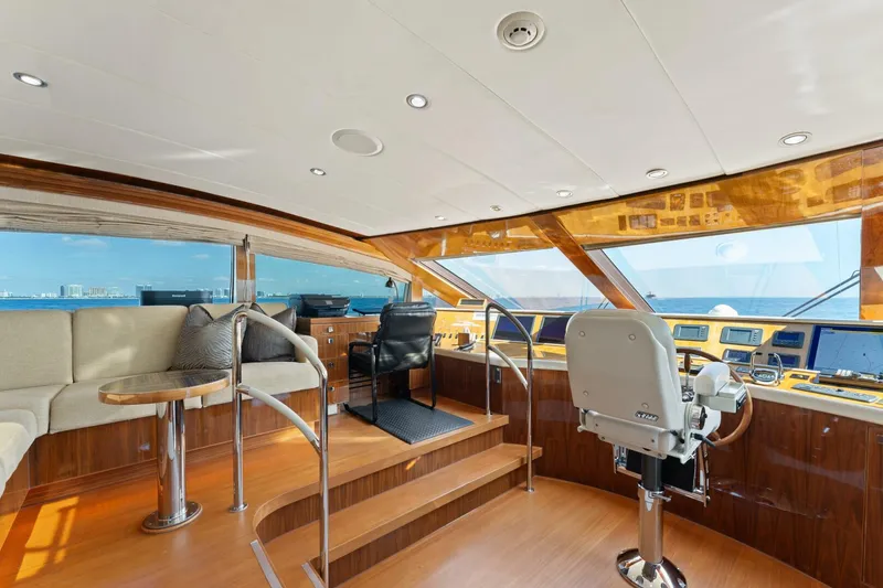 Slide: The Image of 2013 125' Hargrave Raised Pilothouse - Mesmerize - 5232596