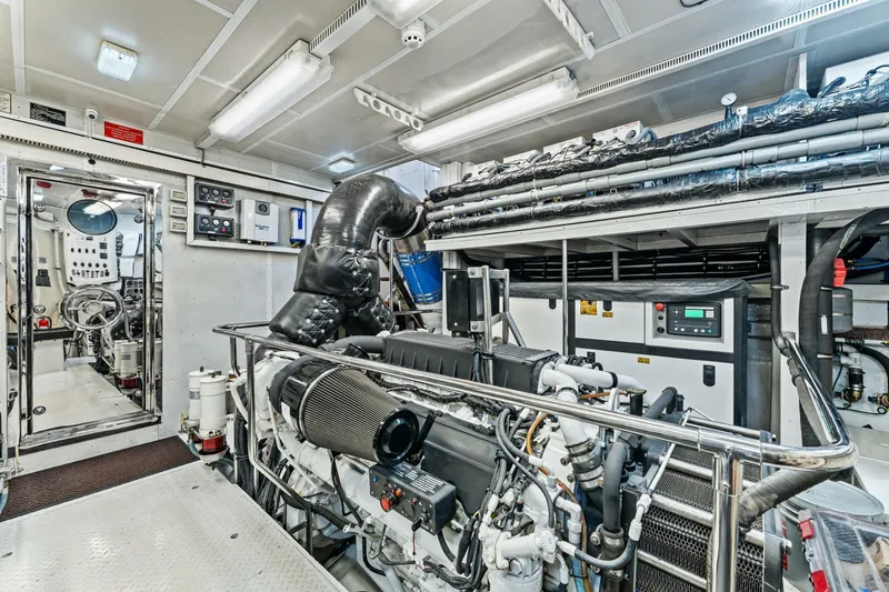 Slide: The Image of 2013 125' Hargrave Raised Pilothouse - Mesmerize - 5232655