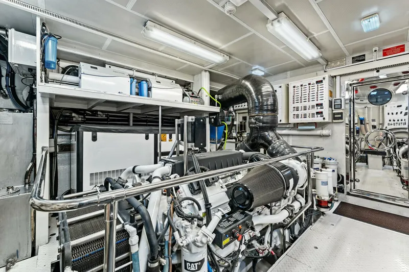 Slide: The Image of 2013 125' Hargrave Raised Pilothouse - Mesmerize - 5232656