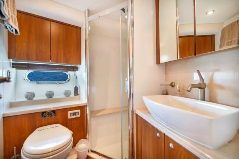 Slide: The Image of Sunseeker Manhattan 70 2008 - 5217062