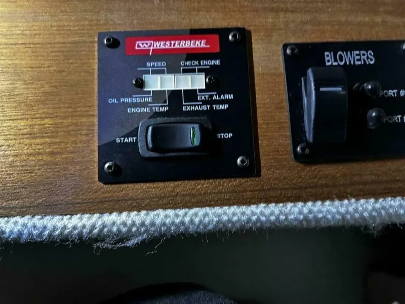 Slide: The Image of Ranger Tug R-23 2019 - 4972627