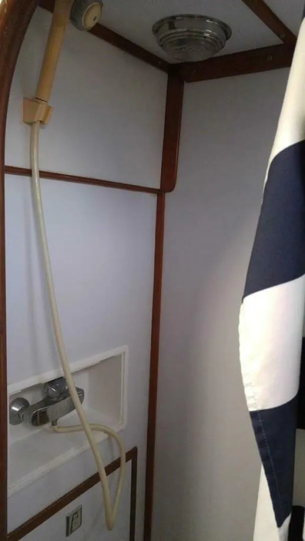 Slide: The Image of Tayana 48 Center Cockpit 1998 - 4972654