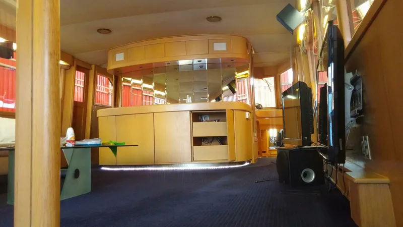 Slide: The Image of McQueen 76 1986 - 4973145