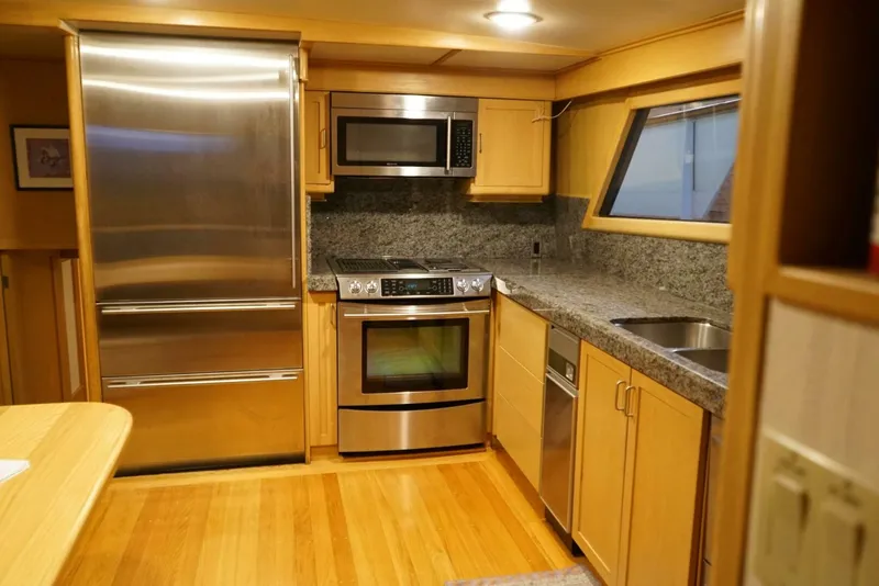 Slide: The Image of McQueen 76 1986 - 4973169