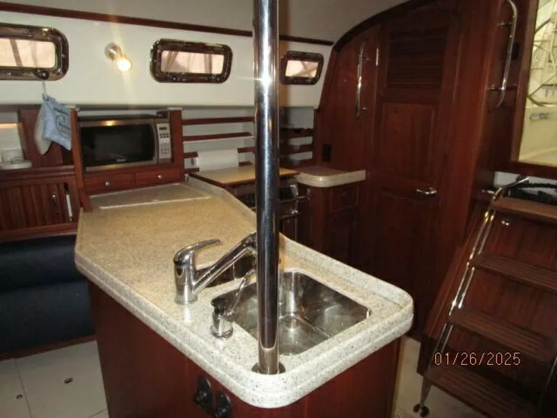 Slide: The Image of 40' Blue Jacket galley1 - 4973471