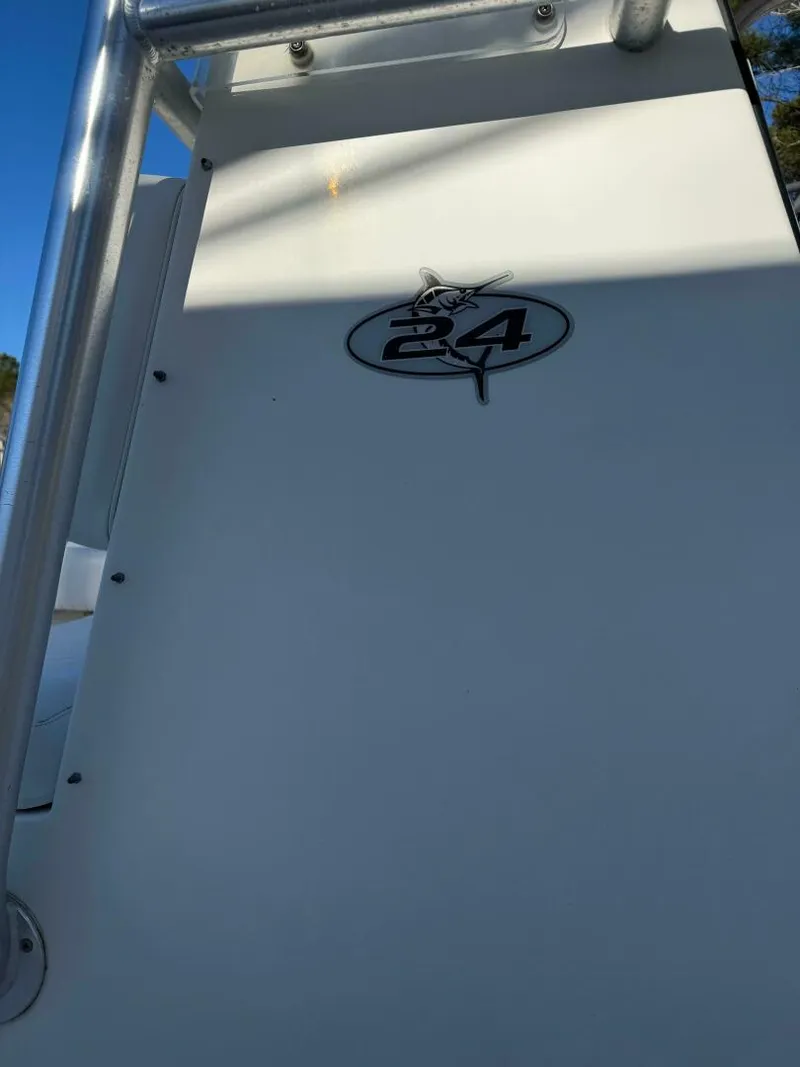 Slide: The Image of Regulator Marine 24 FS 2004 - 4974131