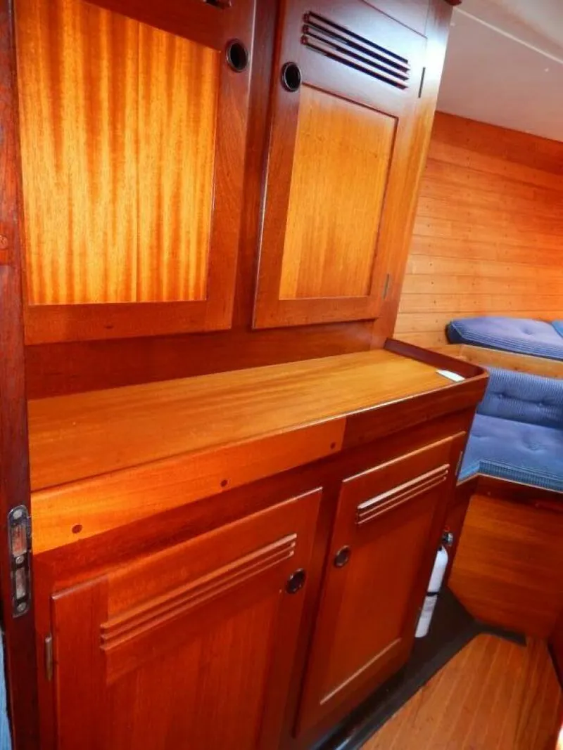 Slide: The Image of Sweden Yachts C38/39 1984 - 4978396