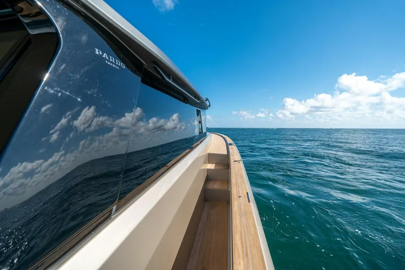 Slide: The Image of Pardo GT52 2023 - 5024402