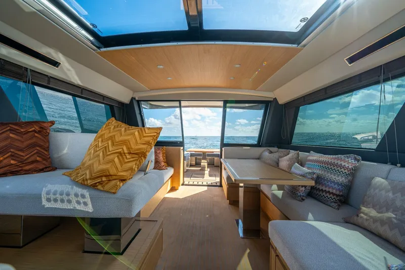 Slide: The Image of Pardo GT52 2023 - 5024413