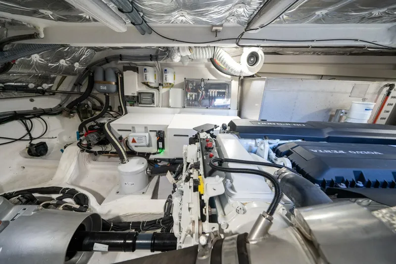 Slide: The Image of Pardo GT52 2023 - 5024453