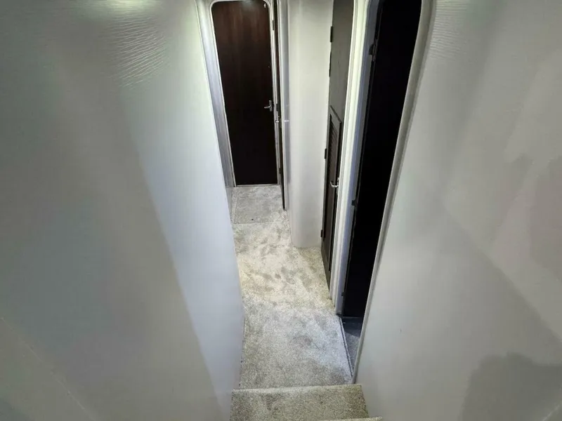 Slide: The Image of Ocean 48 Convertible 2000 - 4976372