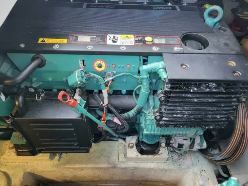 Slide: The Image of Azimut 43S 2009 - 4976850